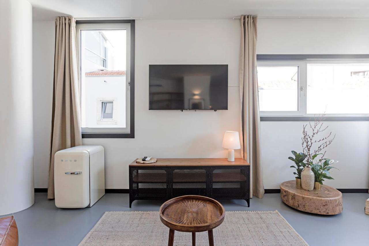 Regras 45 Building A By Lovelystay Porto Bagian luar foto
