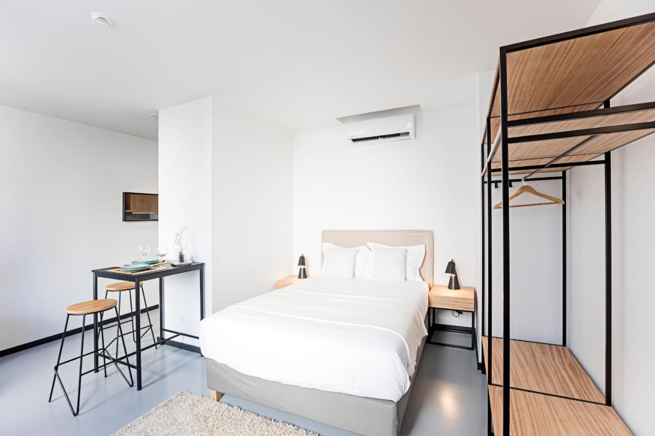 Regras 45 Building A By Lovelystay Porto Bagian luar foto