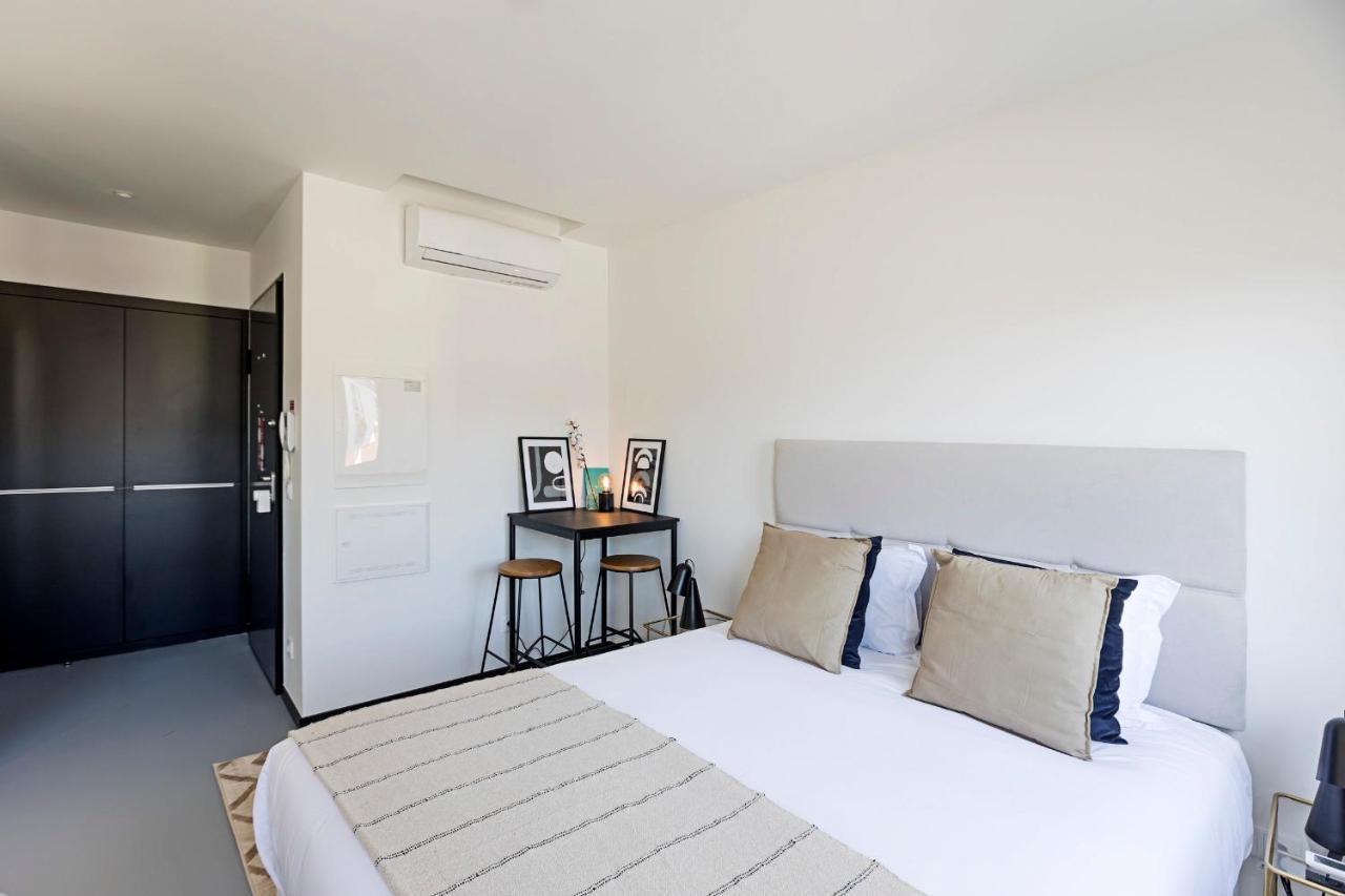 Regras 45 Building A By Lovelystay Porto Bagian luar foto