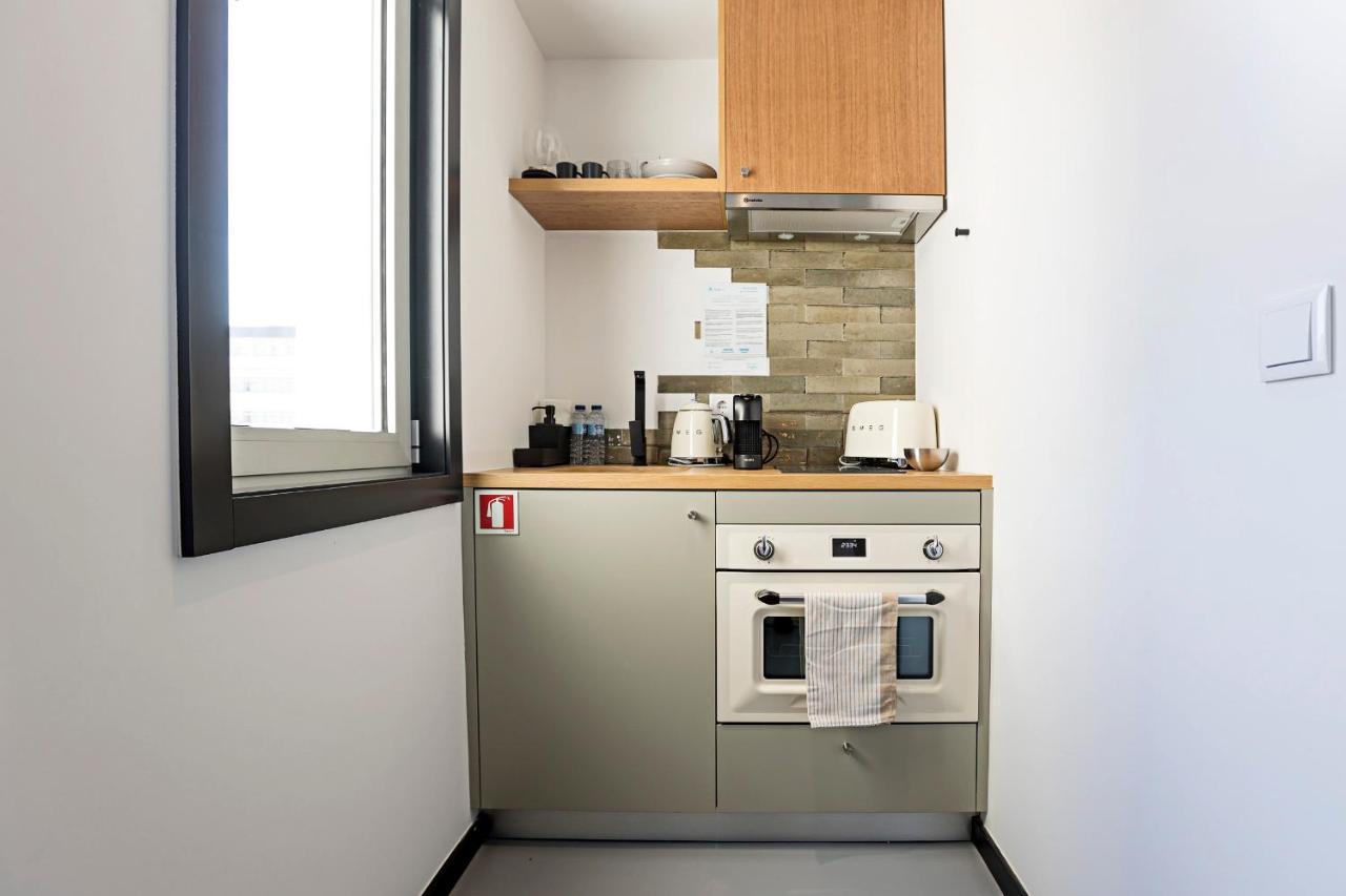 Regras 45 Building A By Lovelystay Porto Bagian luar foto