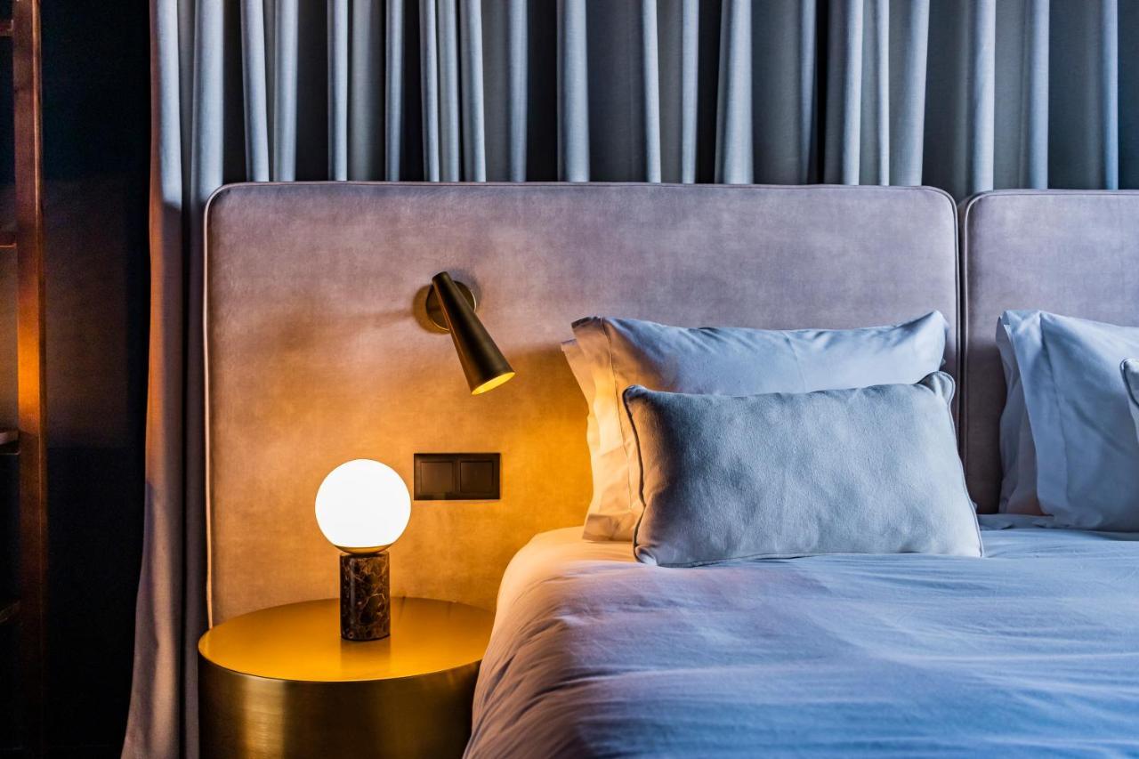 Regras 45 Building A By Lovelystay Porto Bagian luar foto