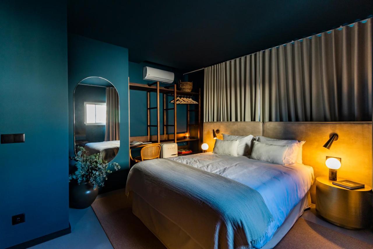 Regras 45 Building A By Lovelystay Porto Bagian luar foto