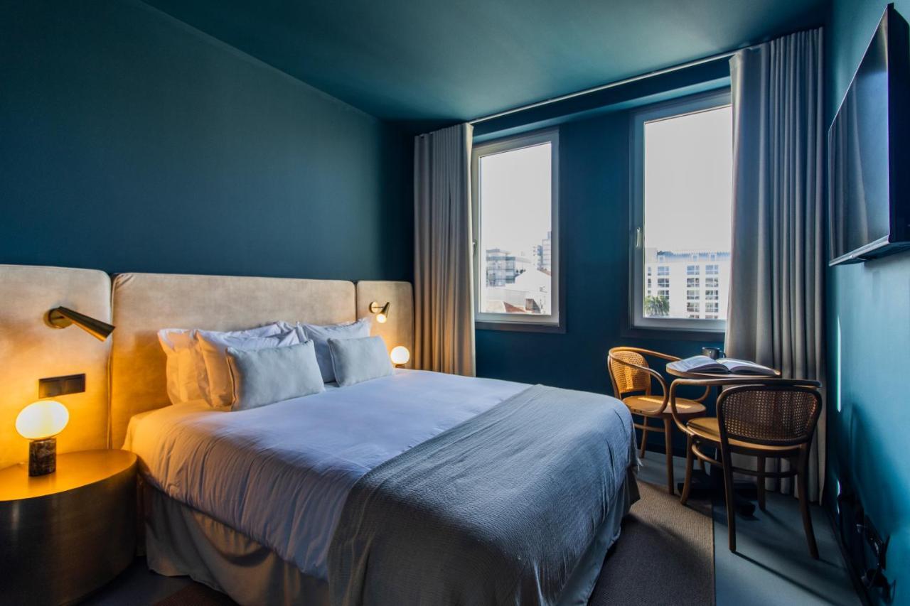 Regras 45 Building A By Lovelystay Porto Bagian luar foto