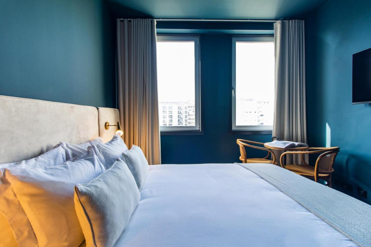 Regras 45 Building A By Lovelystay Porto Bagian luar foto